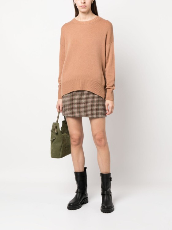 Shop Allude Drop-shoulder Cashmere Jumper In Brown