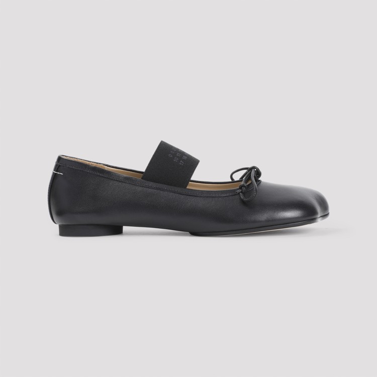 Mm6 Maison Margiela Smooth Leather Anatomical Ballerina In Black
