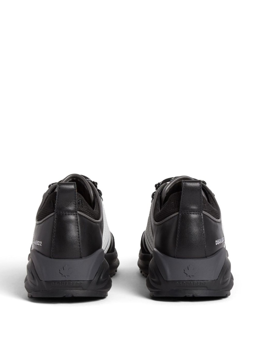 Dsquared2 Lace-up Low-cut Sneakers In Black