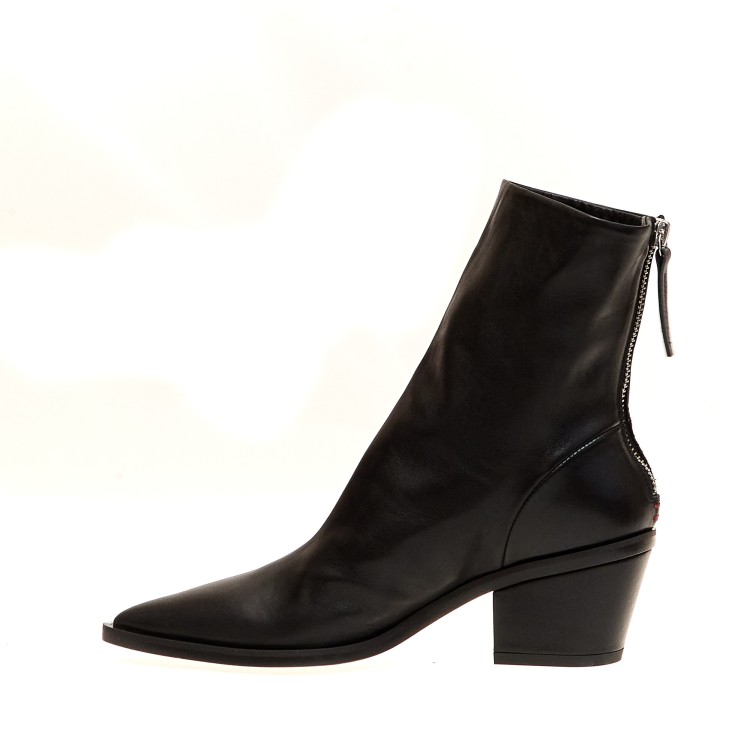 Halmanera Black Leather Ankle Boot Heel In Black