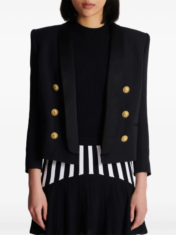 Balmain Cropped Grain De Poudre Edge-to-edge Jacket With 6 Buttons In Black
