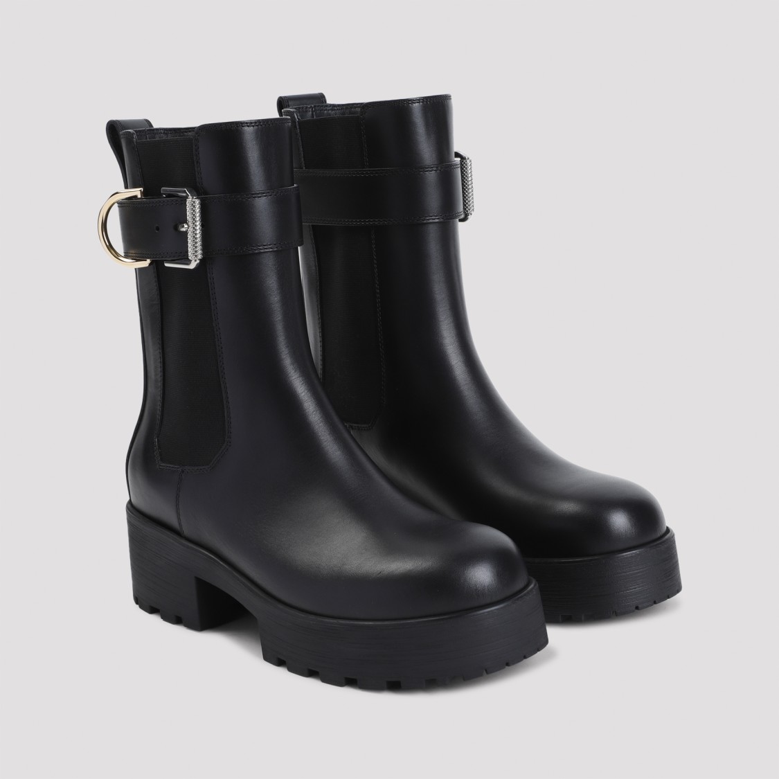 Givenchy Voyou Leather Buckle Chelsea Boots In Black