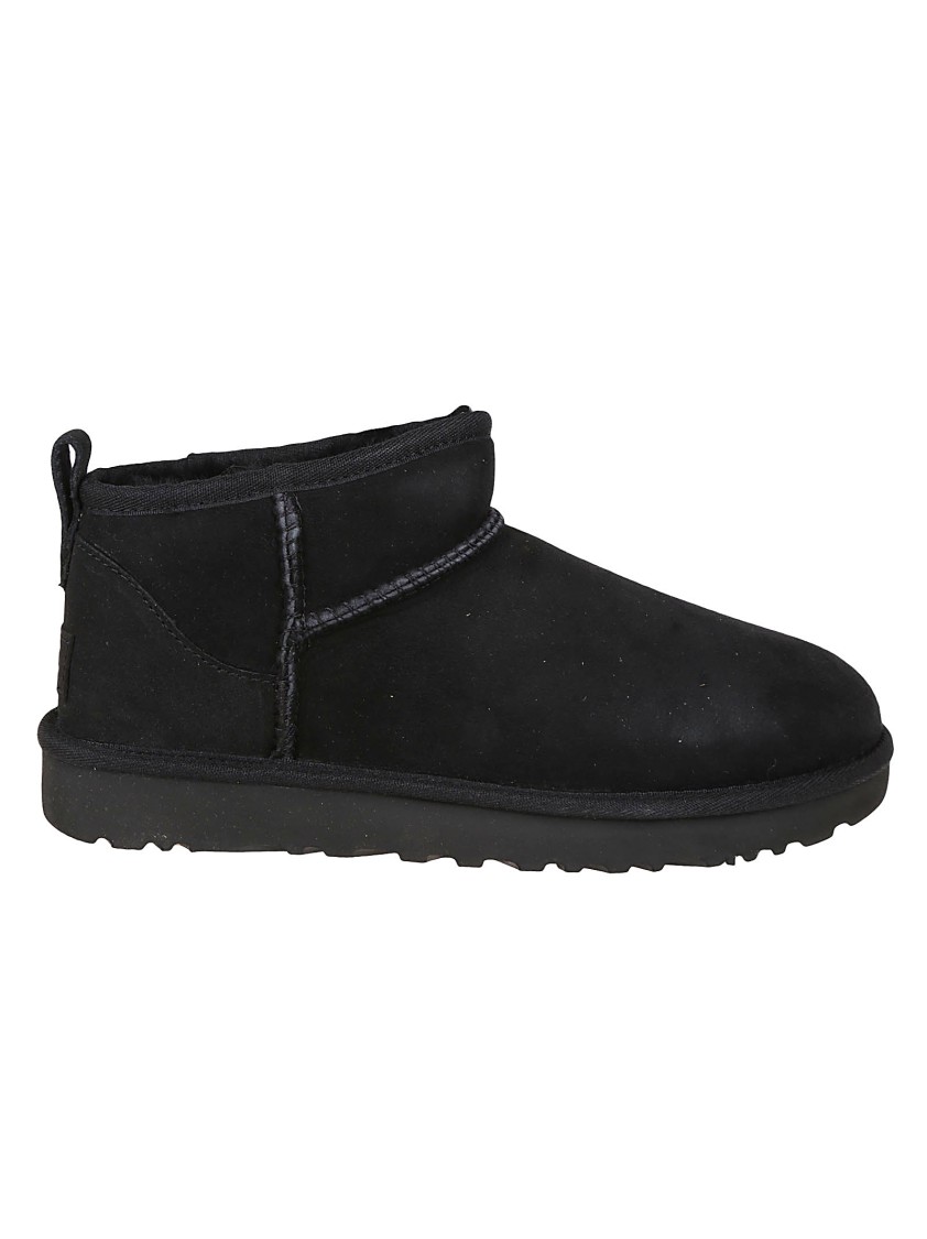 Ugg Round-headed Flat-bottomed Short Boots In Black