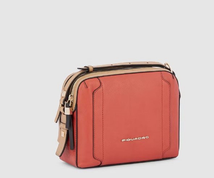 Shop Piquadro Brown Leather Shoulder Bag
