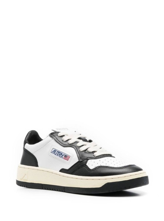Shop Autry Medalist' White And Black Low Top Sneakers With Logo Patch In Leather