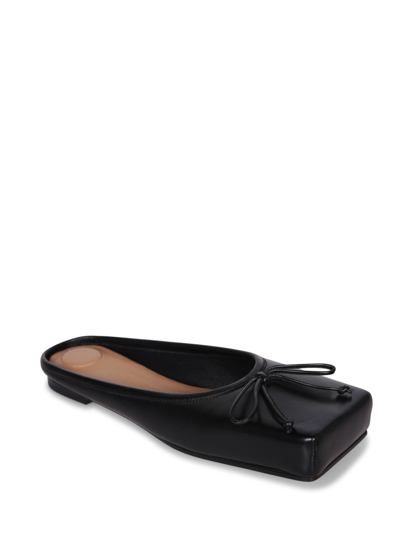 Jacquemus Les Mules Plates Leather Ballet Flat In Black