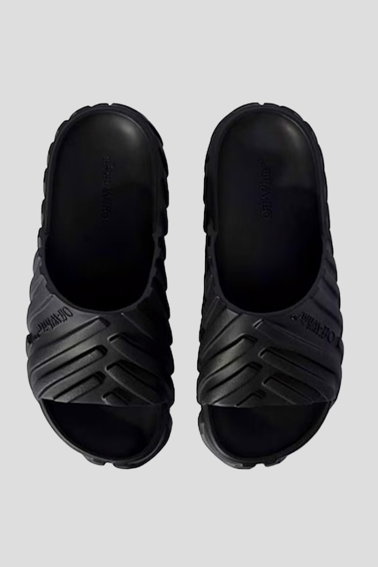 Off-white Embossed Exploration Sliders In Black