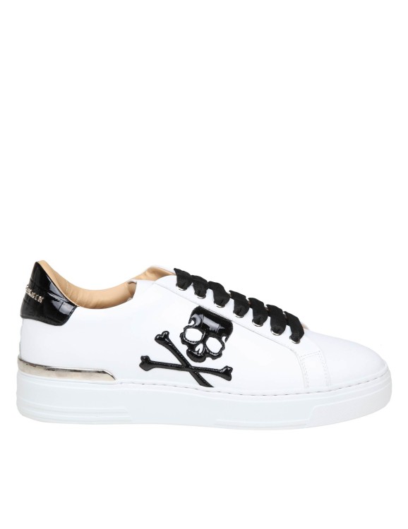 Low-top Sneakers Skull