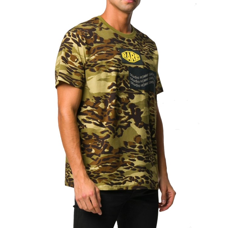 Shop Givenchy Camouflage Print T-shirt In Black