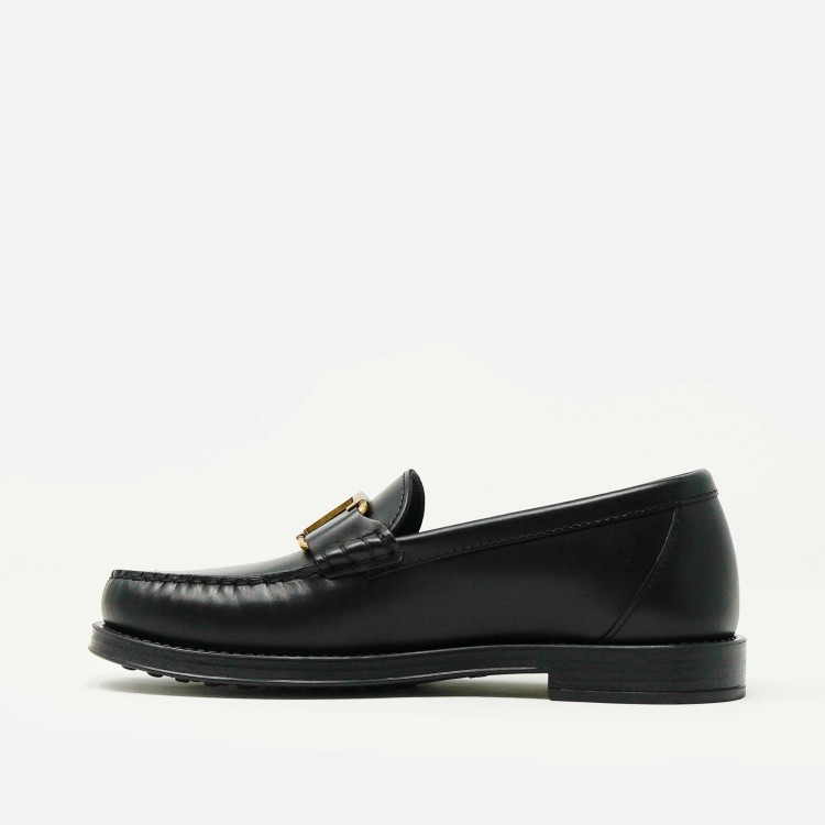 Tod's Loafer With T Buckle In Black Leather In Black