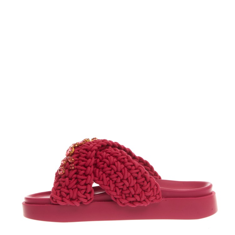 Inuikii Fuchsia Cross Cross Wedge Slipper In Burgundy