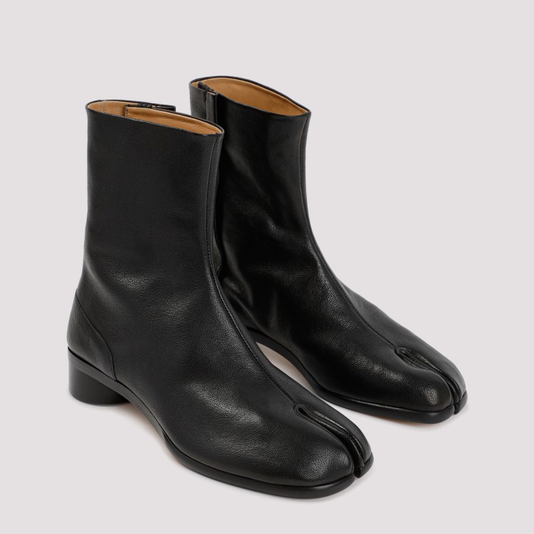 Maison Margiela Brown Tabi Ankle Boots In Black