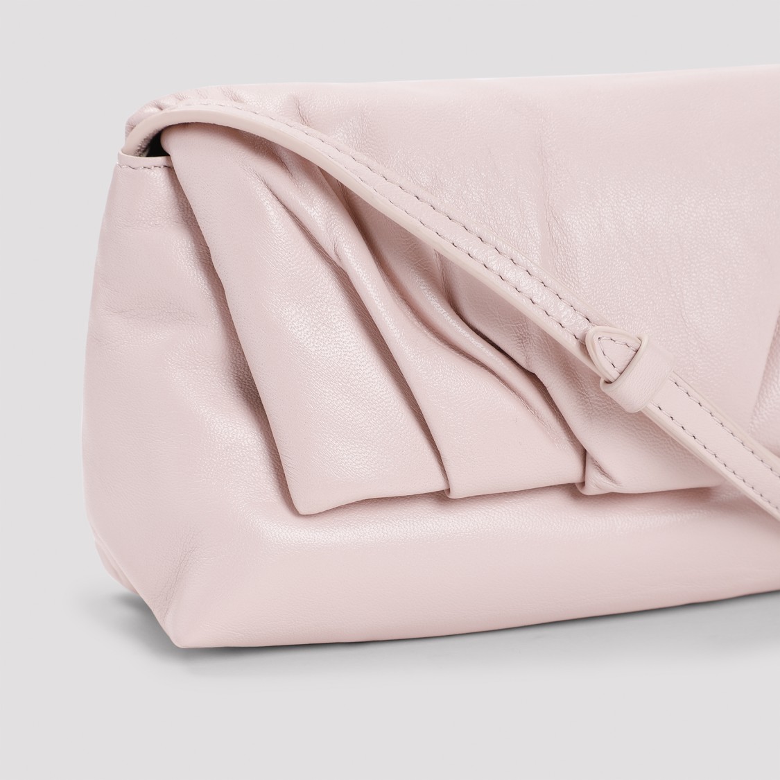 Dries Van Noten Shoulder Bag With Pleated Detail And Sophisticated Leather Finish In Pink