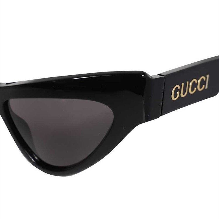 Shop Gucci Cat Eye Sunglasses In Grey