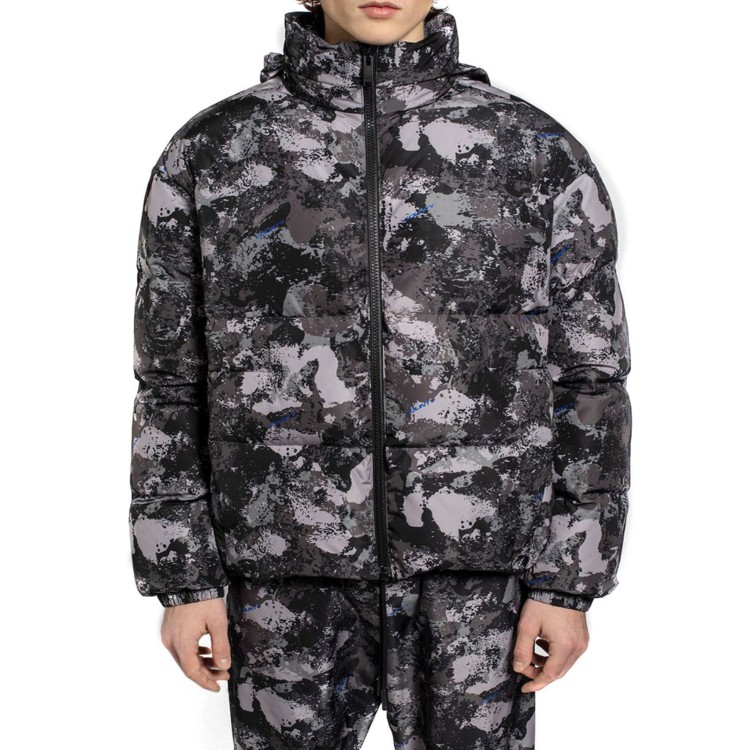 Shop Marcelo Burlon County Of Milan Camou Puffer Jacket In Grey