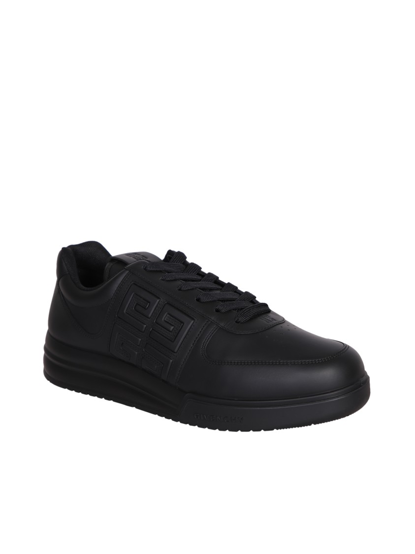 Givenchy G Move Low-top Sneakers In Calf Leather In Black