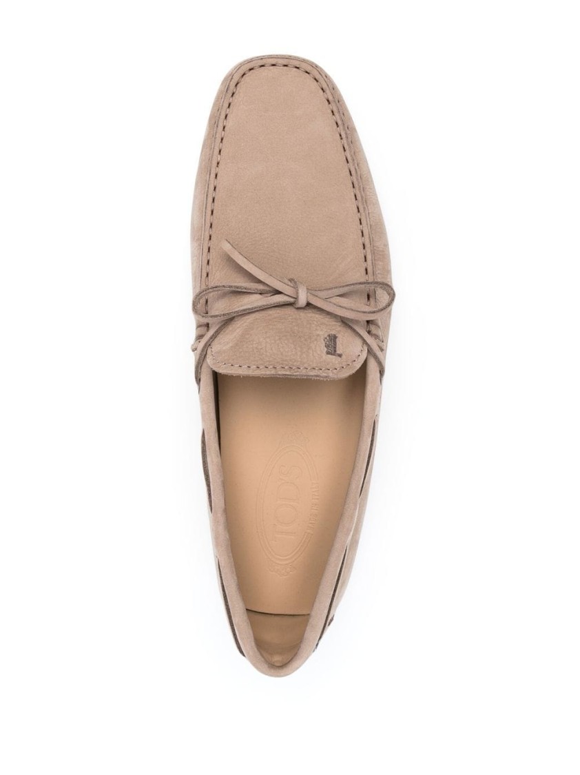 Tod's Gommino Driving Leather Slippers In Neutrals