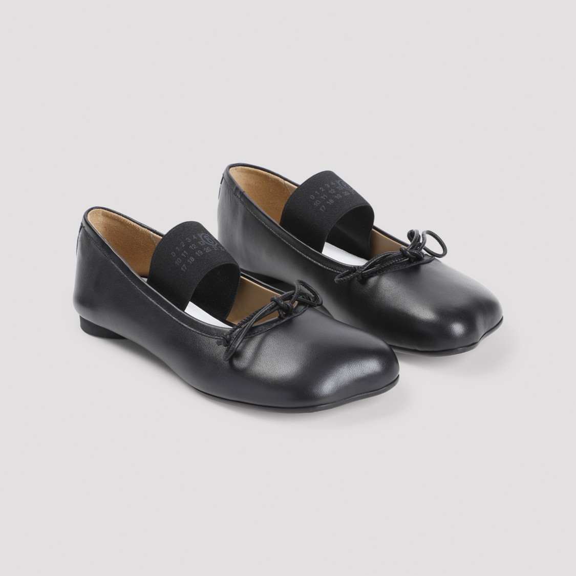 Mm6 Maison Margiela Smooth Leather Anatomical Ballerina In Black