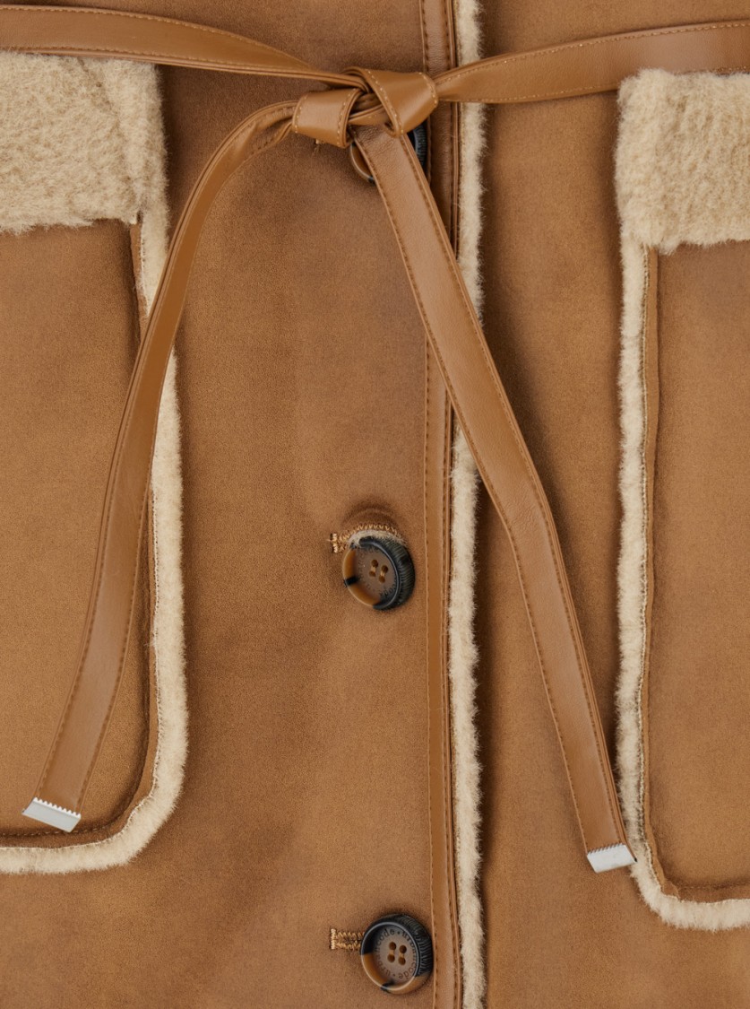 Urbancode Beige Single-breasted Sleeveless Shearling Jacket Wirh Notched Revers In Ecofur In Brown