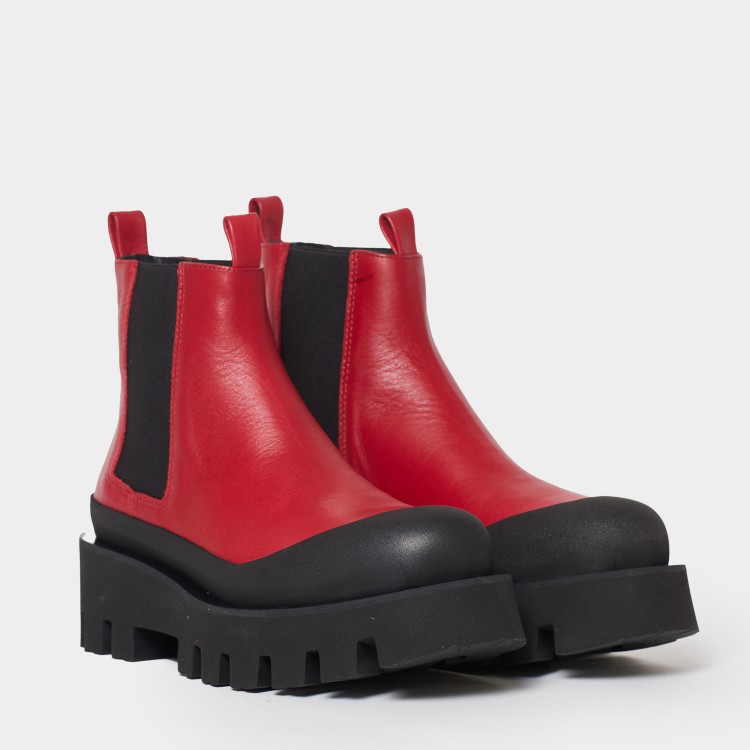 Paloma Barceló Red Leather Chelsea Boots In Red