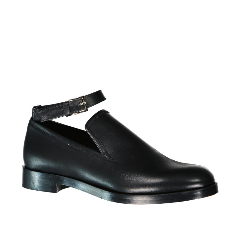 Shop Max Mara Lawrie Leather Loafers In Black