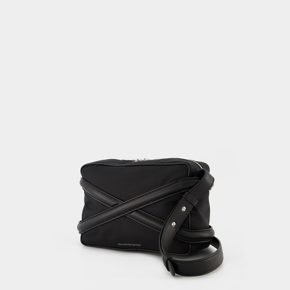 Alexander Mcqueen Alexander Mc Queen Harness Nylon Camera Bag In Black