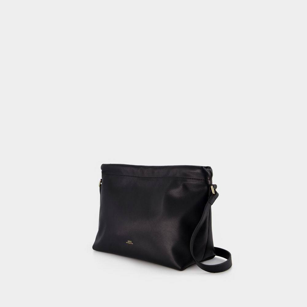 Apc A.p.c. Shoulderbags In Black
