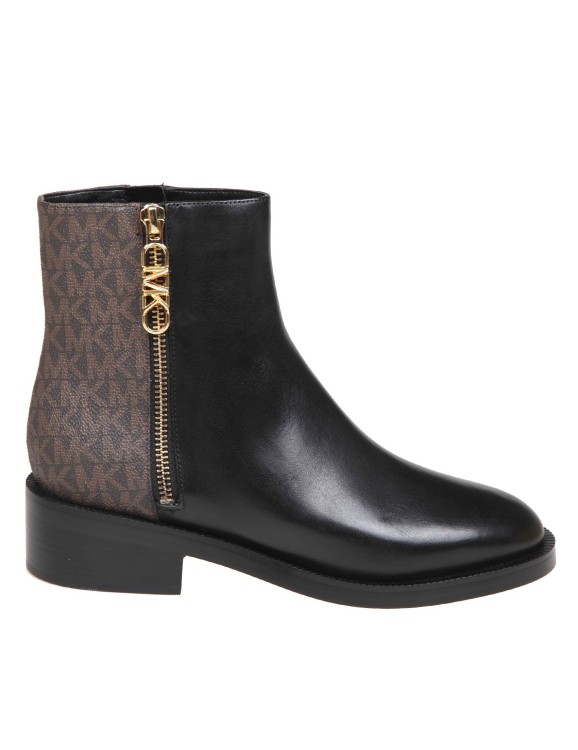 Mk sales logo boots