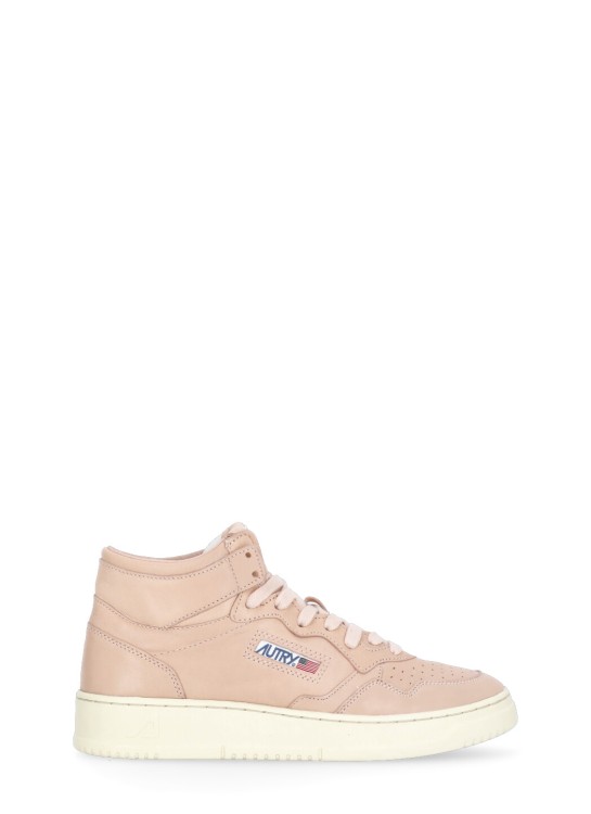Autry Medalist Mid Sneakers In Pink