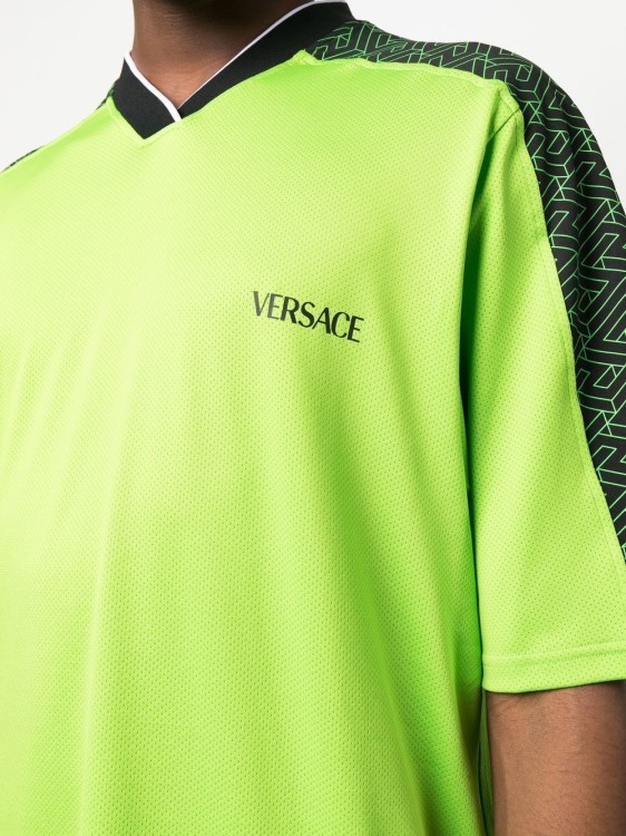 Shop Versace La Greca Gym Green T-shirt