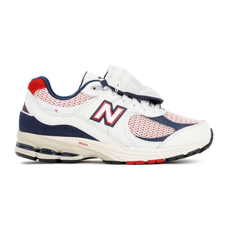 Shop New Balance Multicolor 2002 New Vintage Sneakers