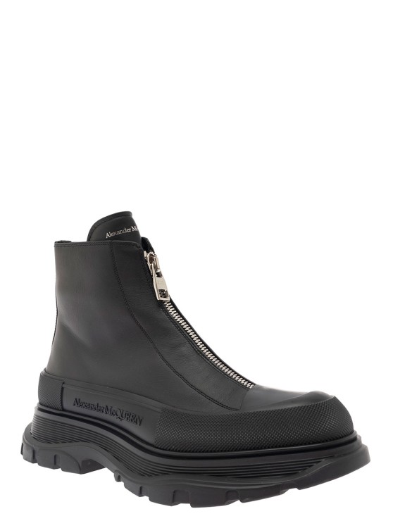 Shop Alexander Mcqueen Black Zip-up Ankle Boots And Embossed Logo In Leather