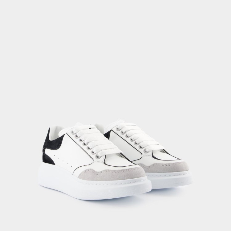 Shop Alexander Mcqueen Oversized Sneakers  - Leather - Grey In White