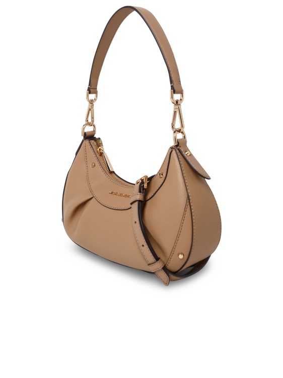 Enzo Beige Leather Bag by Michael Michael Kors in Neutrals color