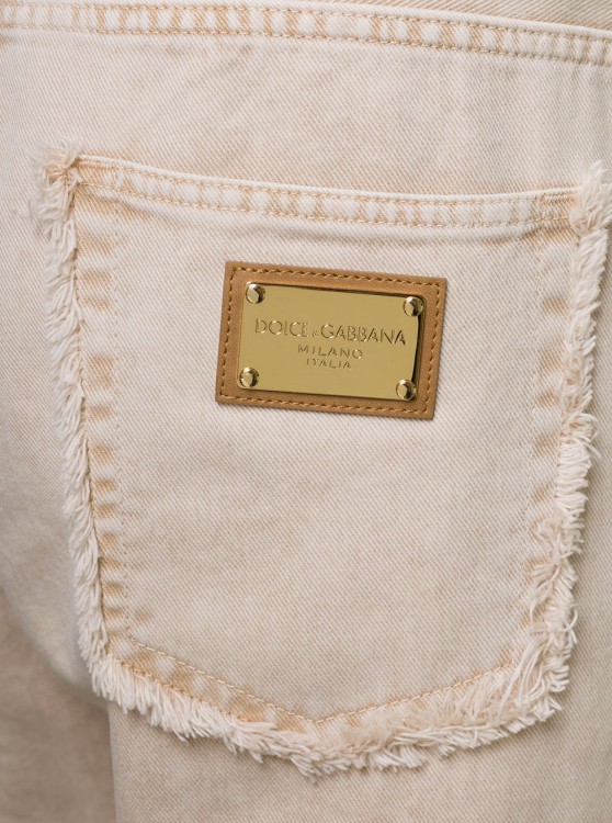 Shop Dolce & Gabbana Cream Whie Wide-leg Jeans With Logo Plaque In Cotton Denim In Neutrals