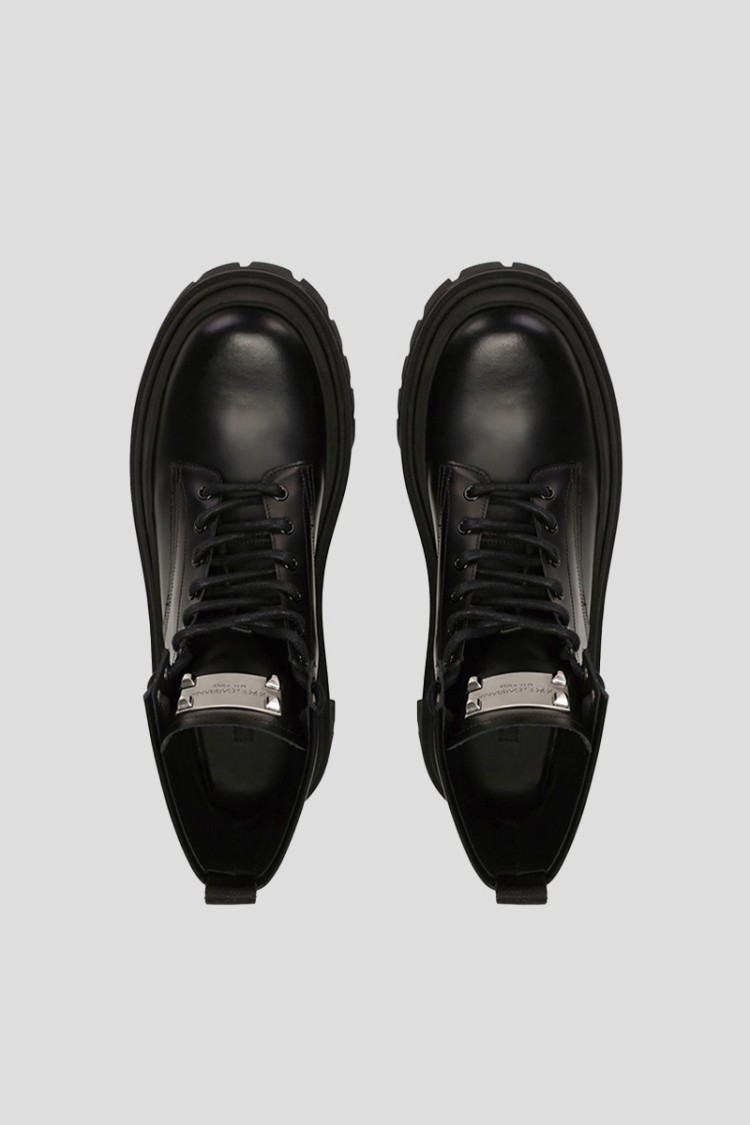Dolce & Gabbana Lace-up Leather Ankle Boots In Neutrals