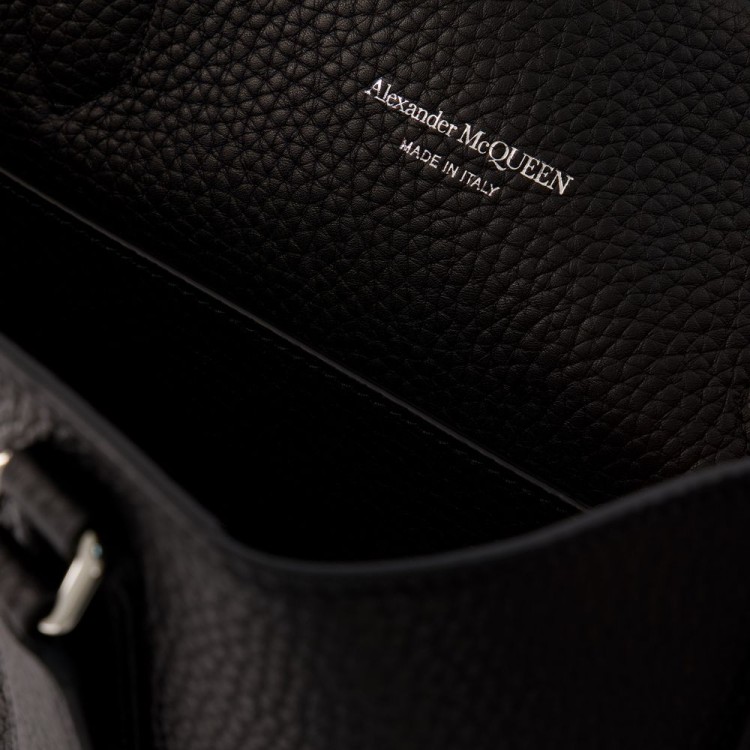 Alexander Mcqueen The Edge Medium Shopper Bag In Black