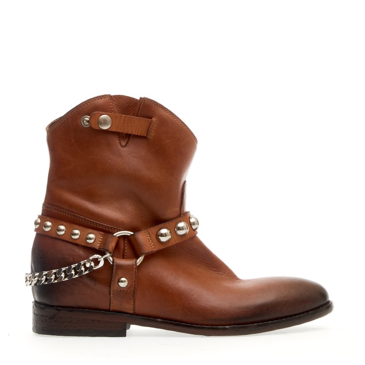 Strategia Texan Leather Cork Washed Studs In Brown