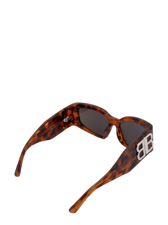 Shop Balenciaga Bossy Cat Sunglasses With Logo Plate In Brown