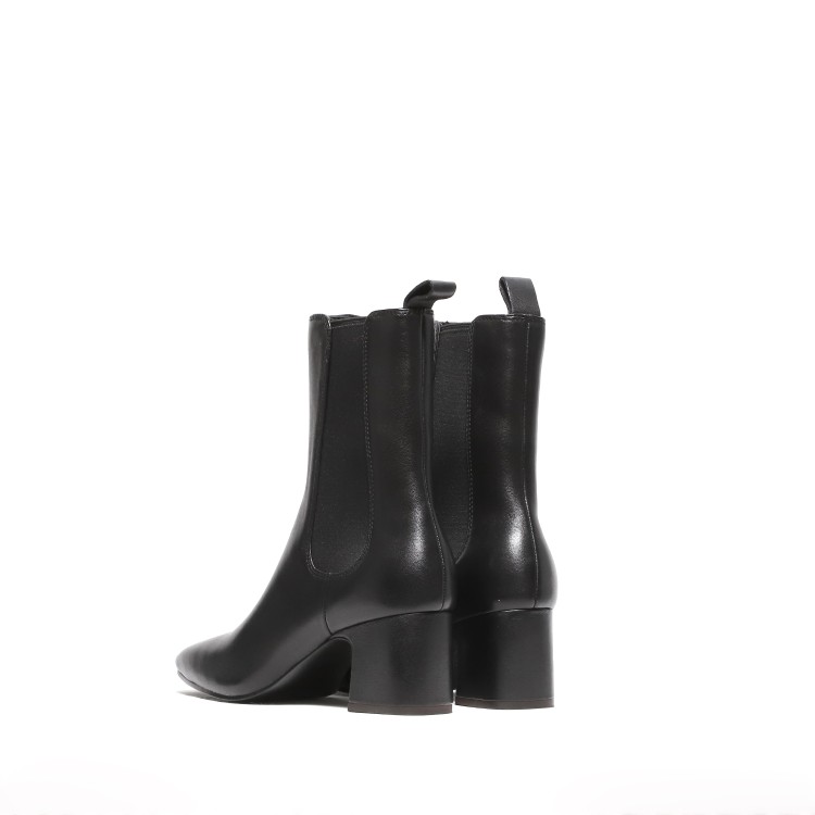 Ash Ankle Boot In Soft Black Nappa With Side Elastic In Black