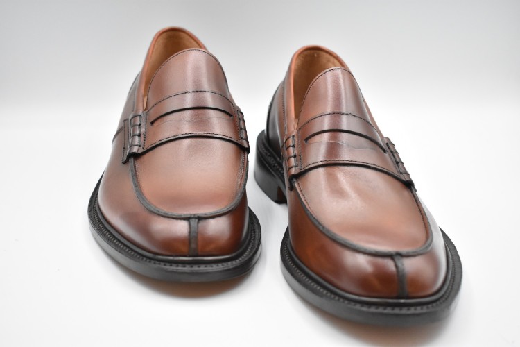 Shop Tricker's Beechnut Pelle Leather Shoes In Brown