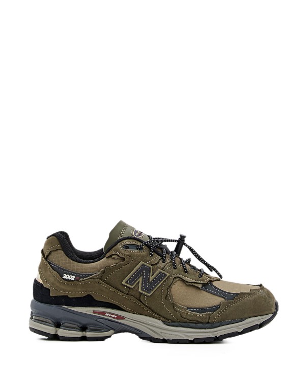 NEW BALANCE M2002 SNEAKERS