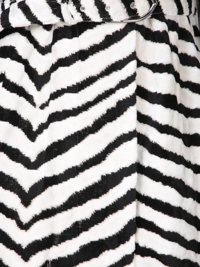 Jacquemus Caruso Zebra-jacquard Cotton Coat In Grey