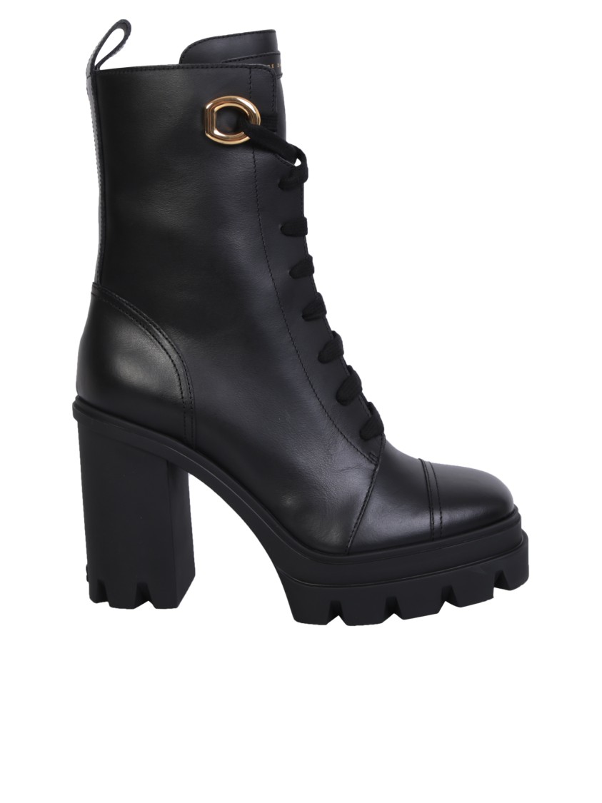 løfte Burger sammensmeltning Black Leahter Ankle Boots by Giuseppe Zanotti in Black color for Luxury  Clothing | THE LIST