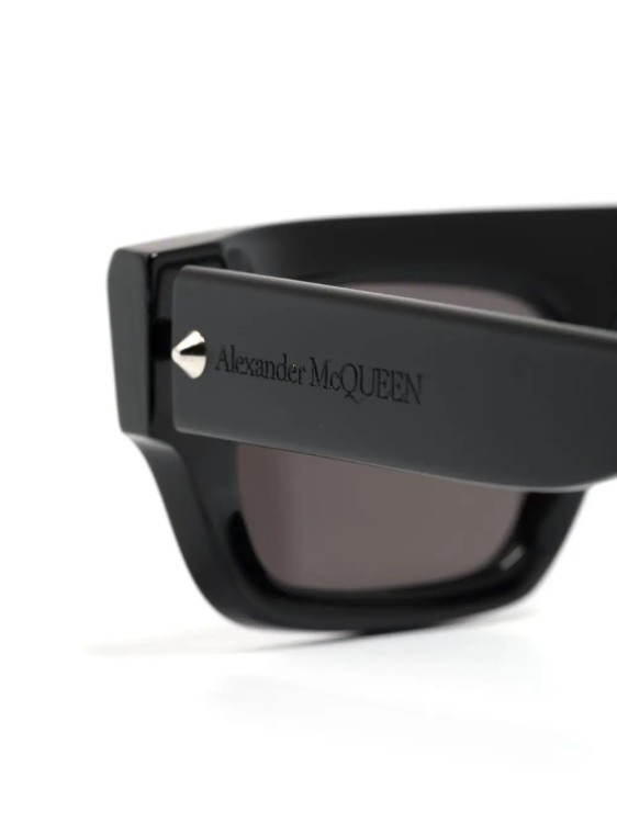 Shop Alexander Mcqueen Black Spike Studs Sunglasses In Grey