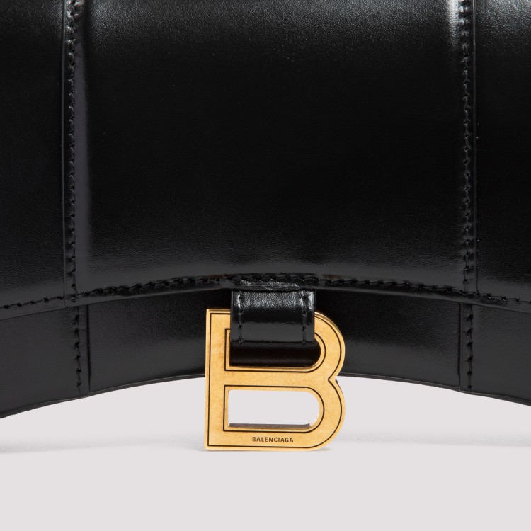 Shop Balenciaga Hourglass Wallet On Chain In Black