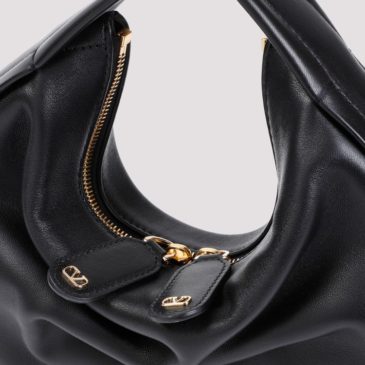 ショルダーバッグ・ポシェット VALENTINO Valentino Garavani Go-Hobo Small Leather Bag Valentino Garavani Small Go-hobo Bag In Black Leather