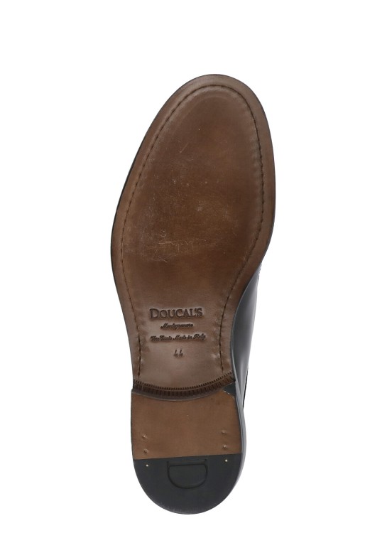 Shop Doucal's Smooth Leather Lace-up Shoes In Black