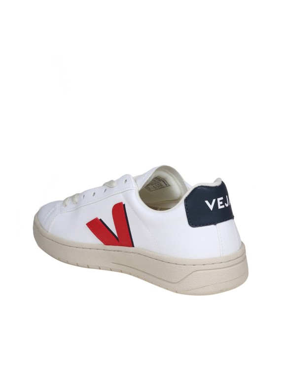 Shop Veja Campo Chromefree In White/red Leather