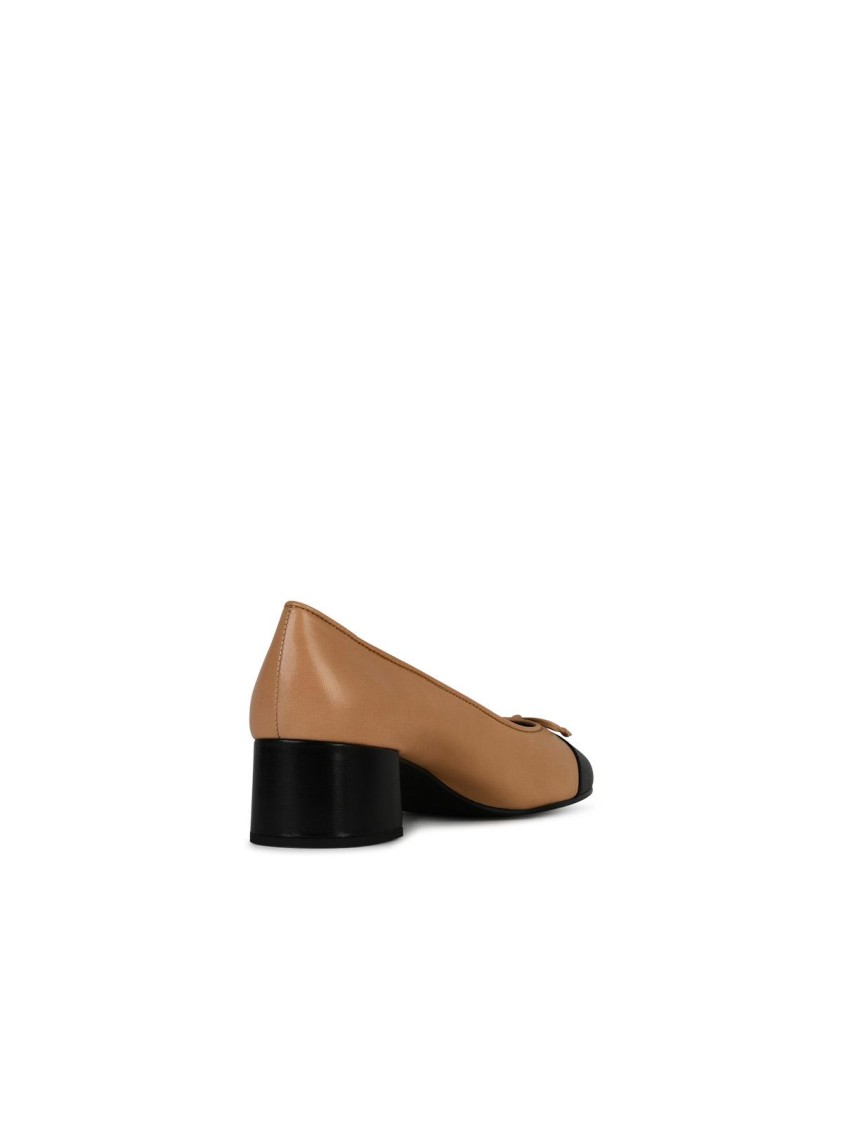 Tory Burch Beige And Black Ballet Flats With Bow Detail And Bi-color Toe In Smooth Leather Woman In Brown